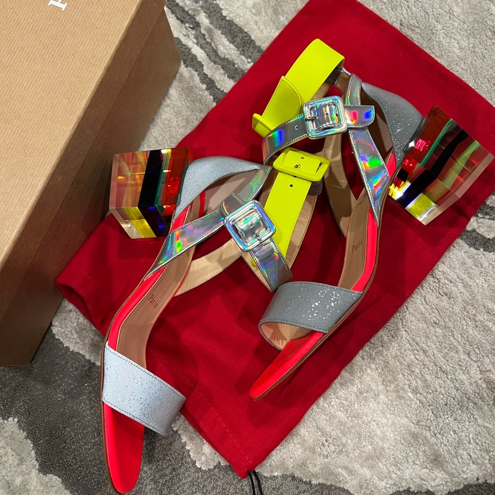 Christian Louboutine Cineticadoll leather luxury sandals ⭐️ - Picture 9 of 14